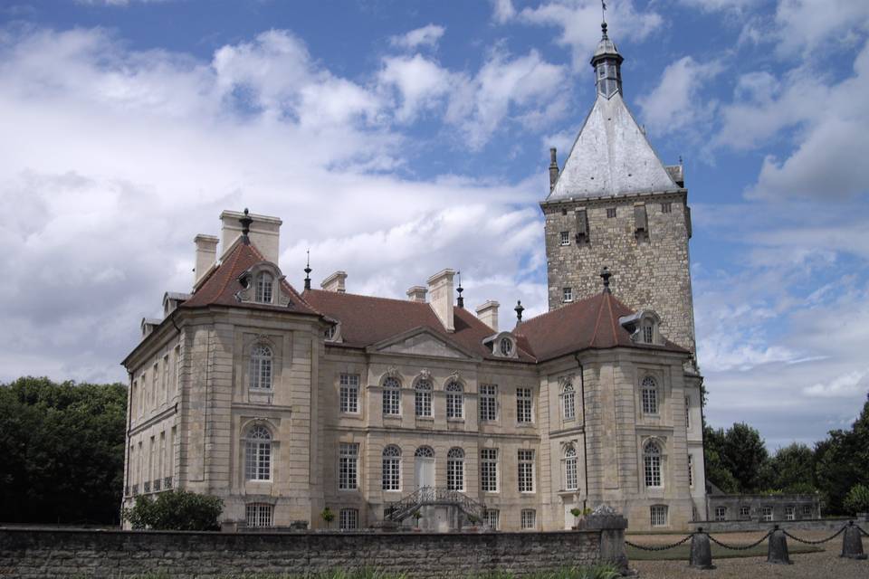 Château de Talmay. logo