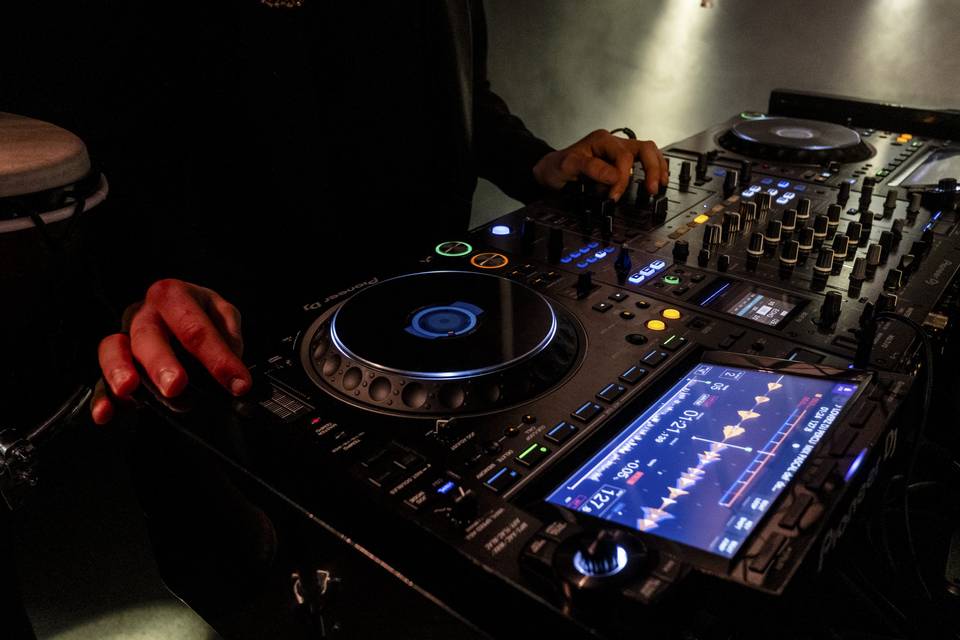 Dj live Loverz Paris