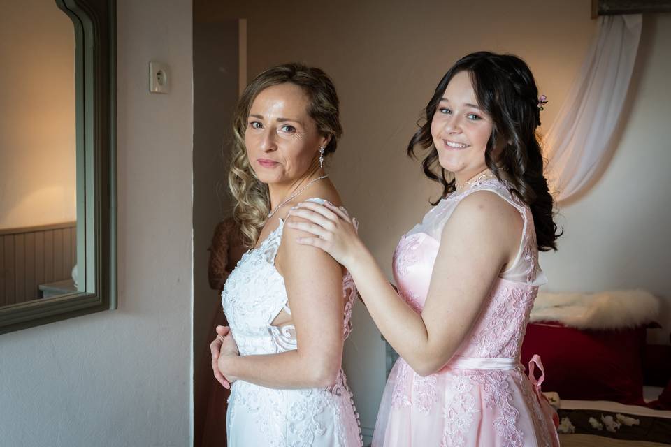 Préparatifs de la mariée