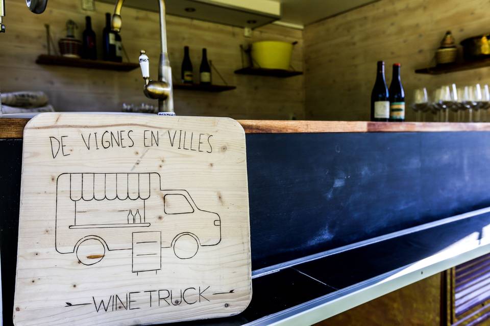 De Vignes en Villes - Wine Truck