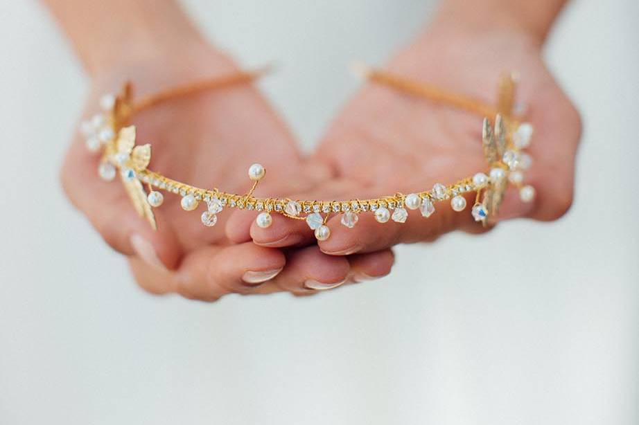 Bijoux de mariage et Accessoires - Alliances et bijoux par Atelier Sarah  Aime