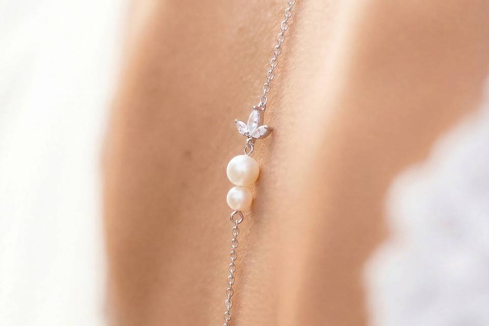 Collier de dos perles strass