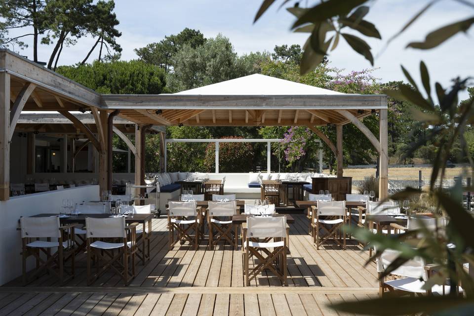 Terrasse ensoleillée