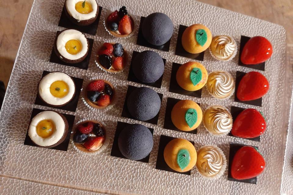 Mignardises en Mini-fruits