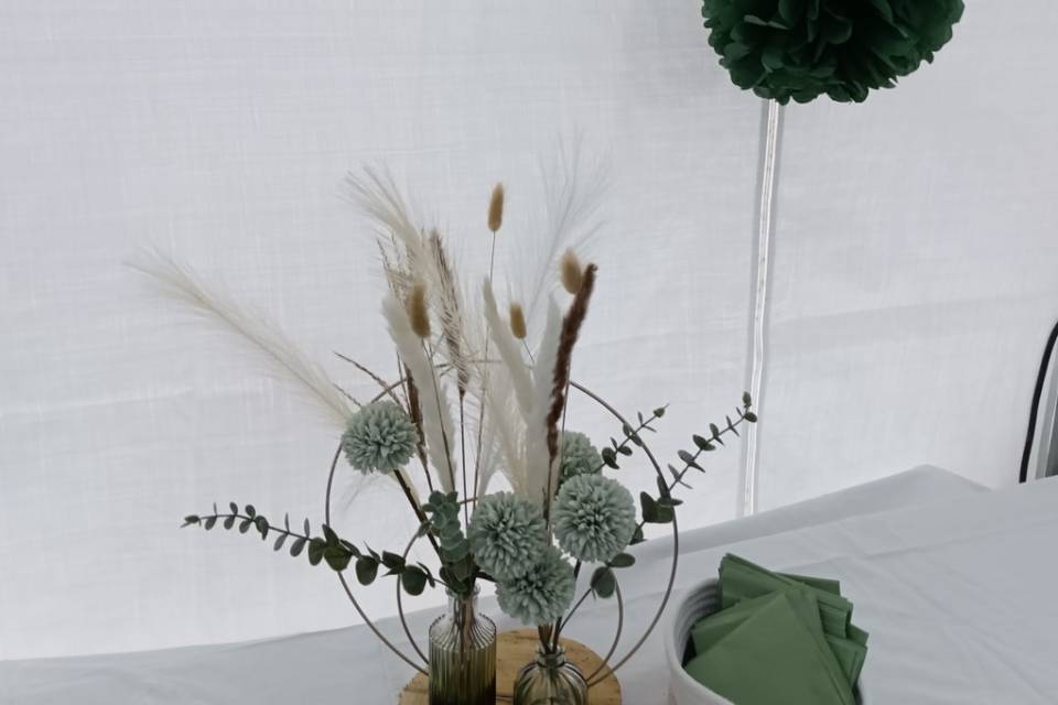 Saulge, jute & fleurs séchées