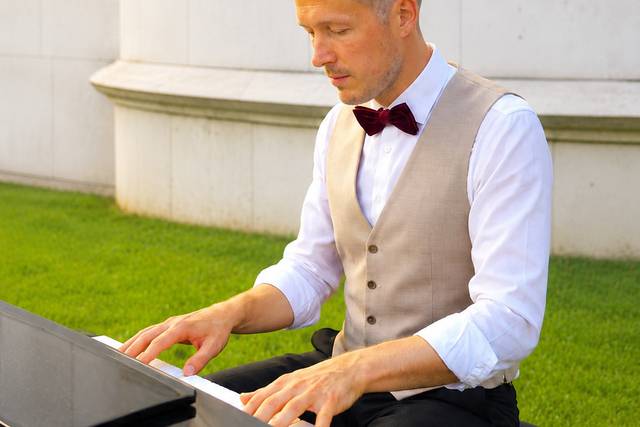 MyFrenchPianist
