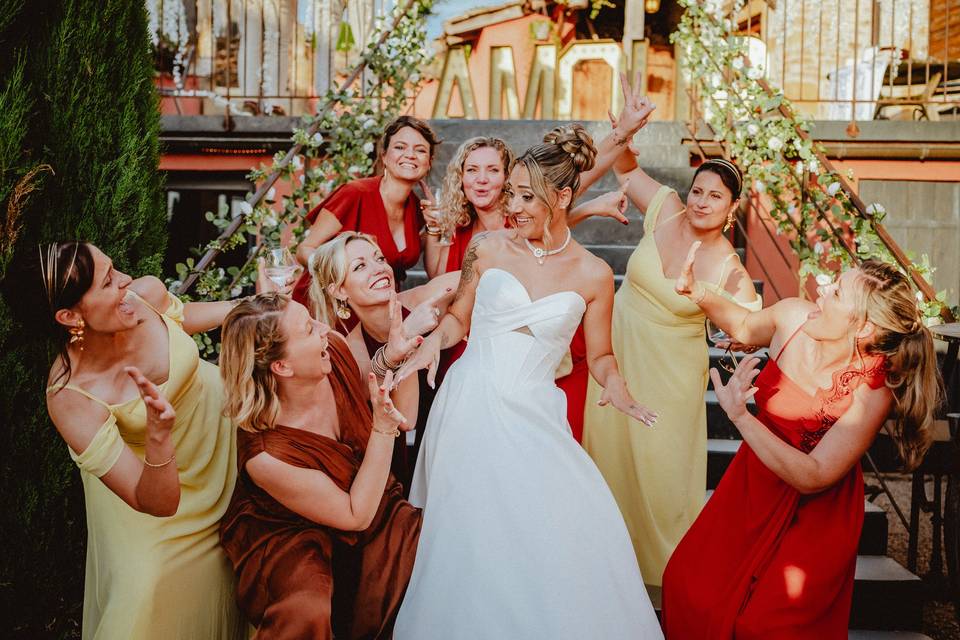 Mariée avec ces amis