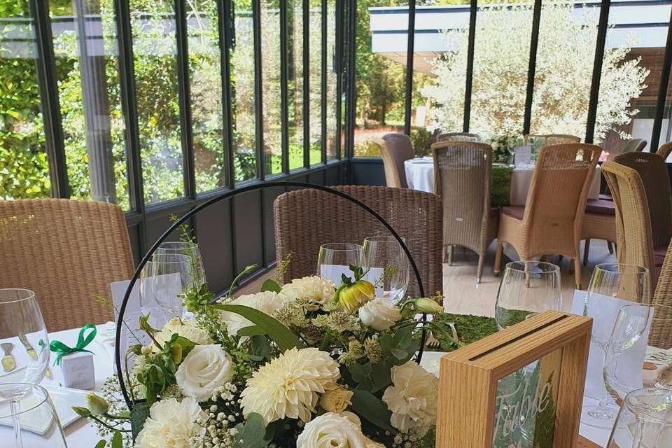 L'un Des Sens Floral