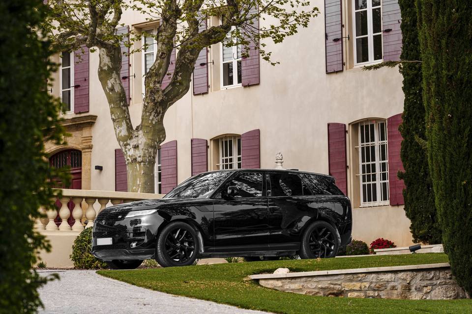 Range Rover Black 2023