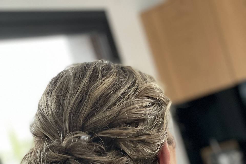 Chignon bas flou