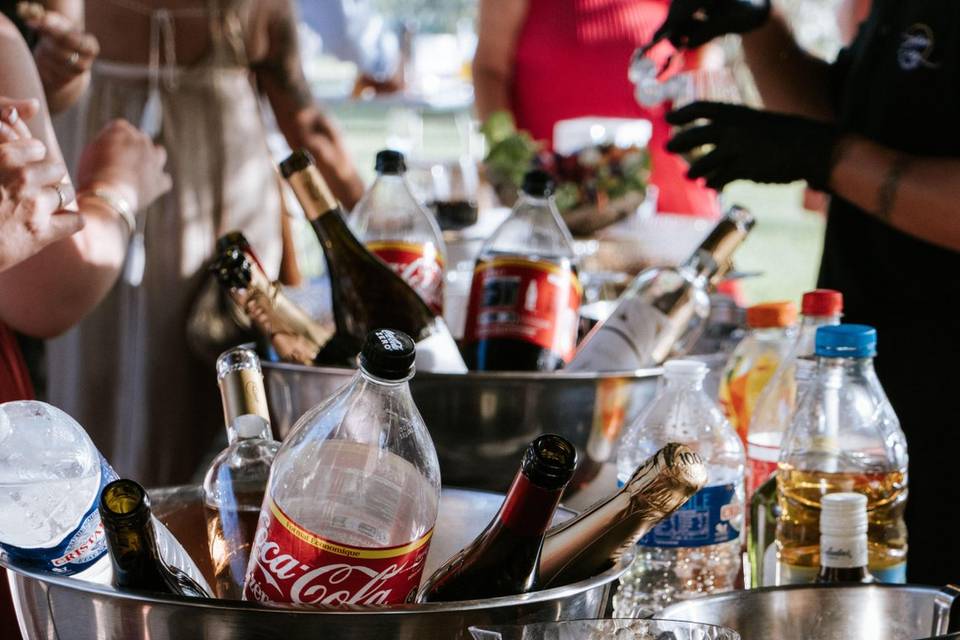 Buffet_buvettes_bouteilles_cocktail