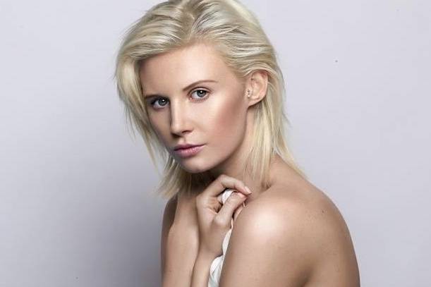 Editorial mag makeuphair