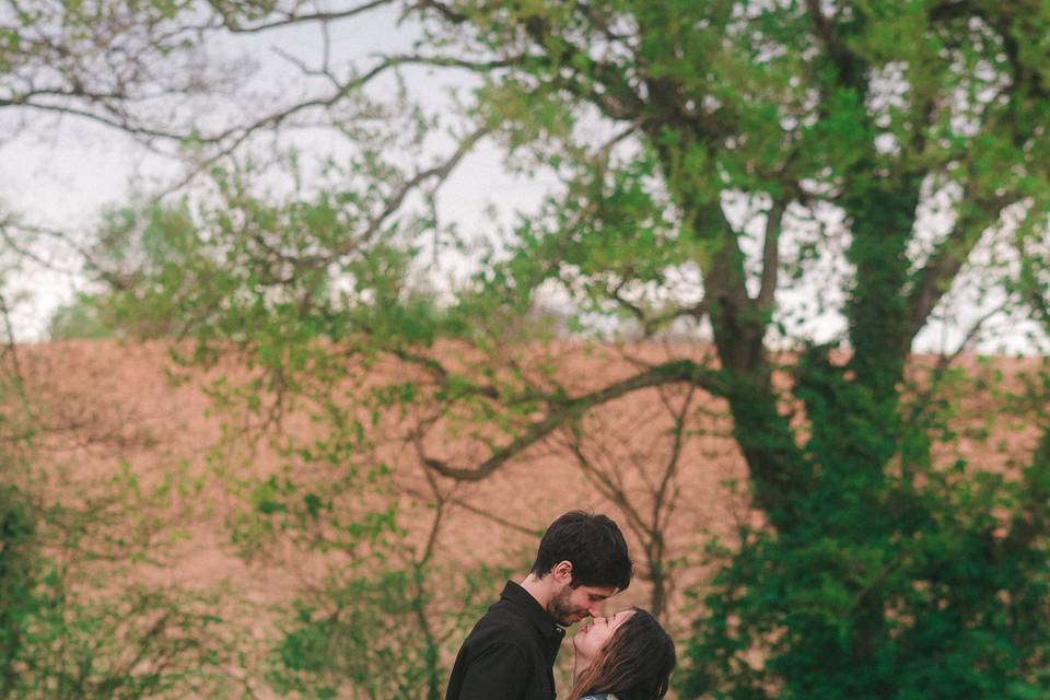 Shooting couple