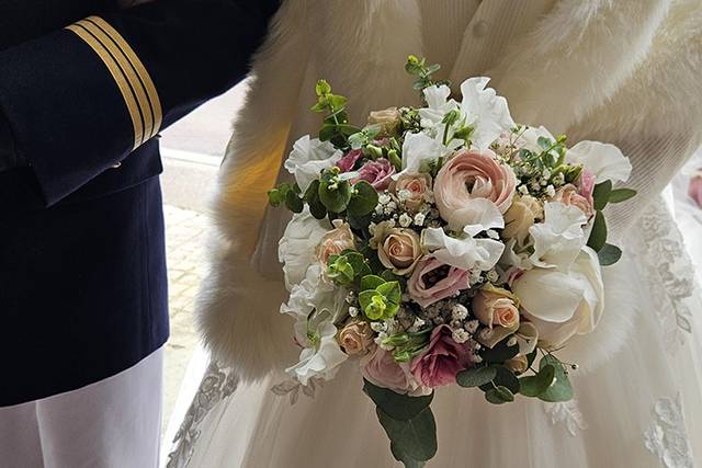 Bouquet rond rose et blanc