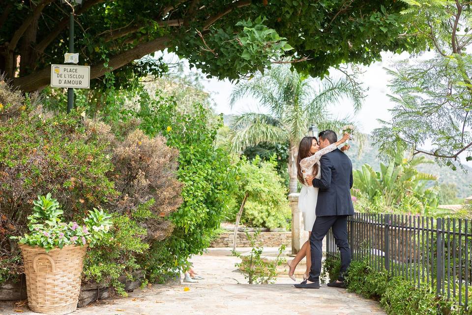 Trash the dress