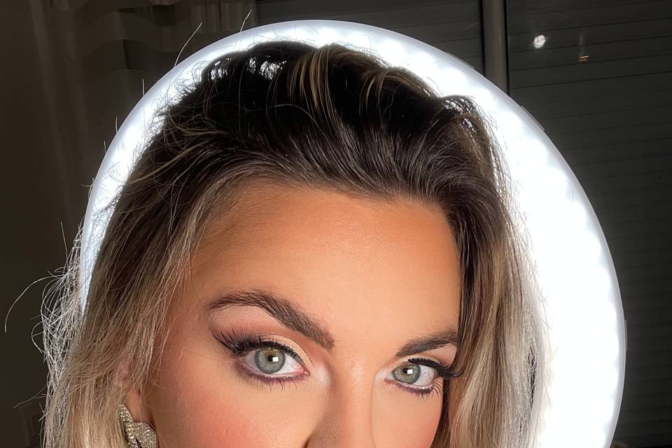 Maquillage glam mariée