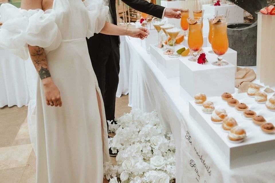 Le buffet des demoiselles