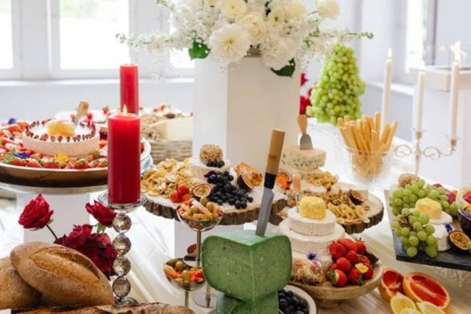Le buffet des demoiselles