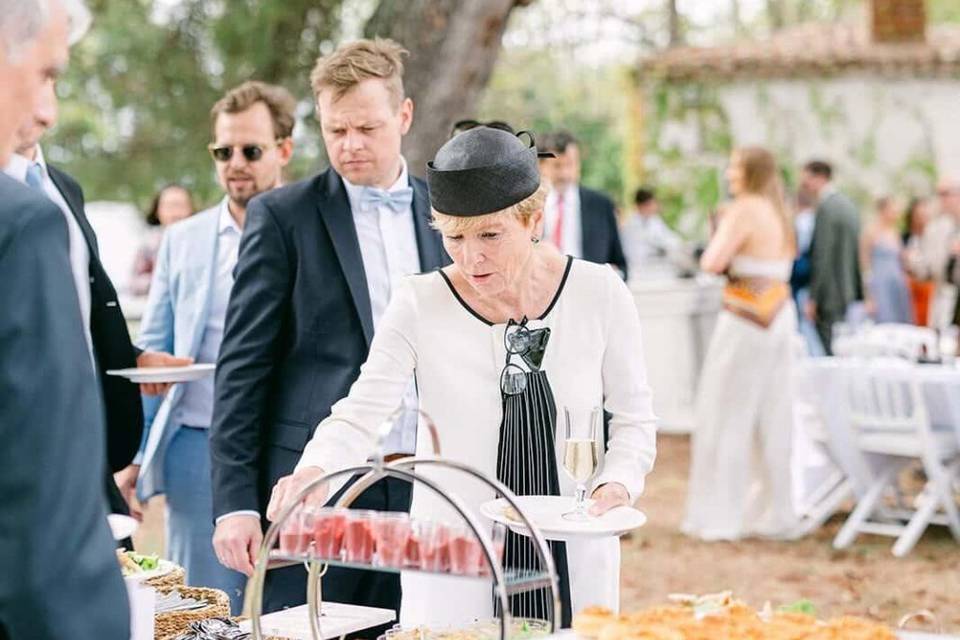 Le buffet des demoiselles