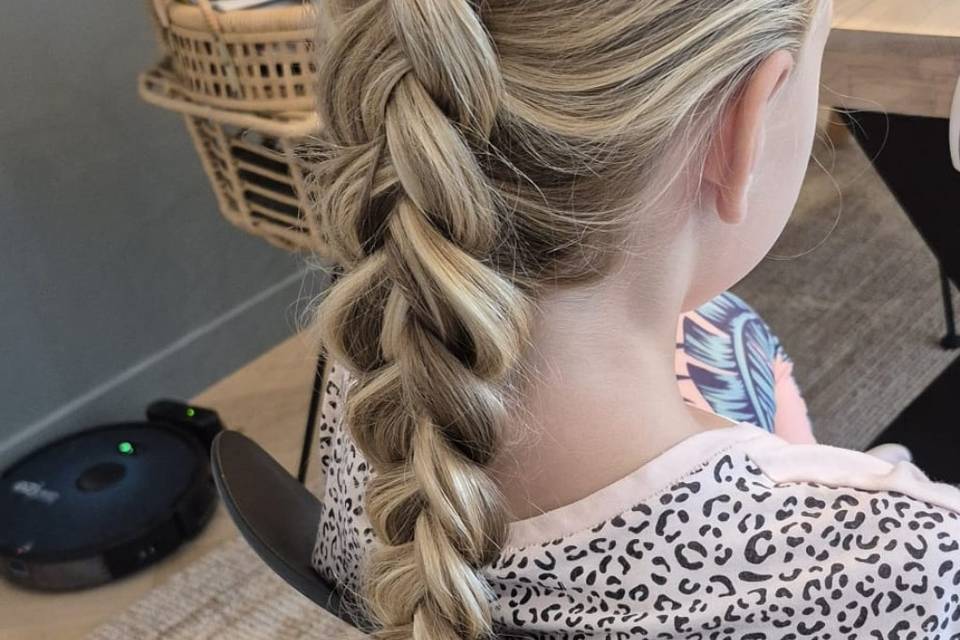 Coiffure invitée