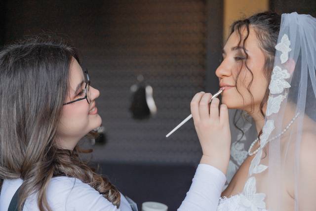 Kalos Make-Up