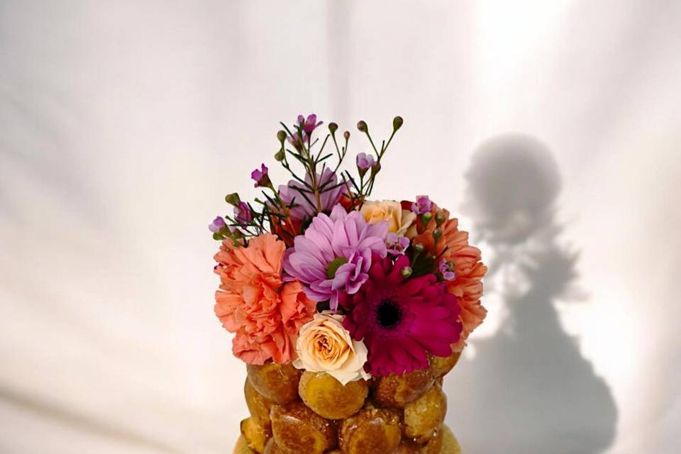 Croquembouche 180 choux