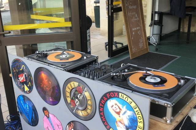 Bar à vinyles