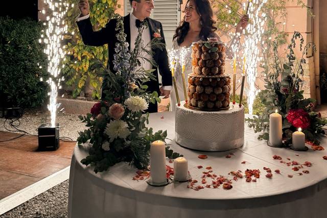 A & C wedding cake