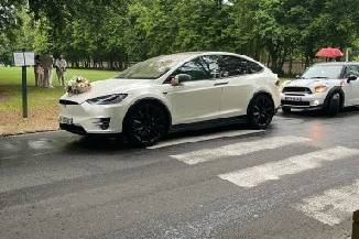 Tesla modèle X