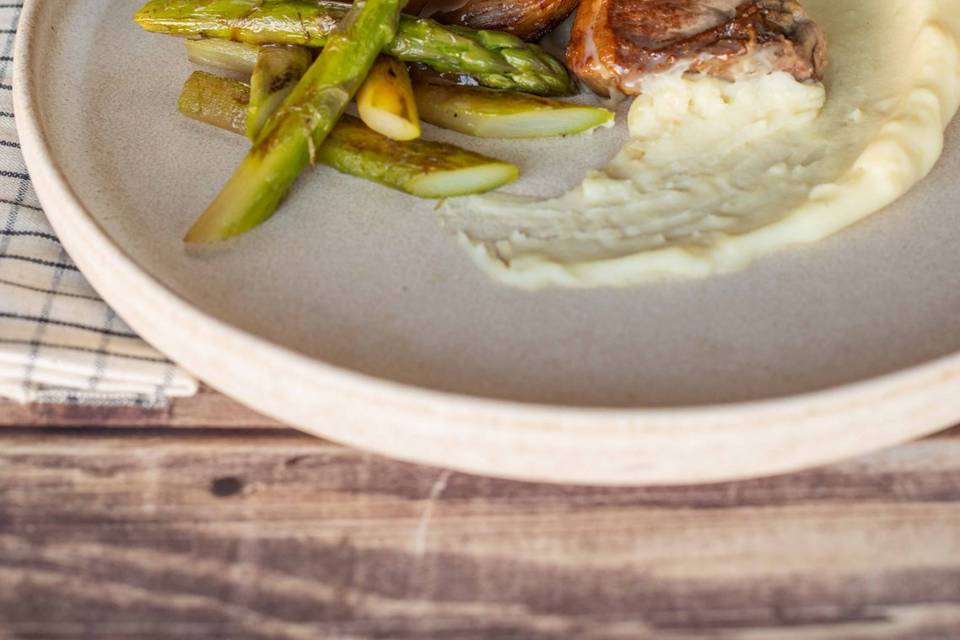 Plat côtelettes d'agneau
