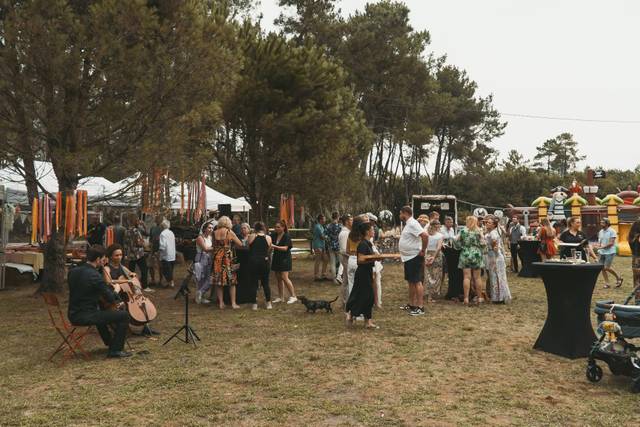 Musique et discussions...