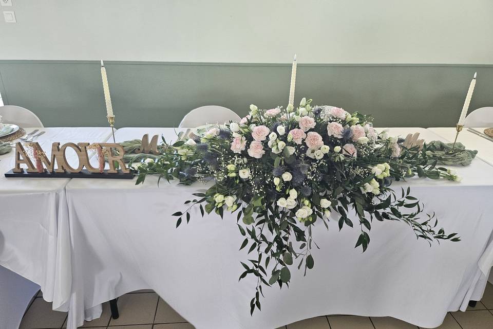 Décoration florale table d'hon