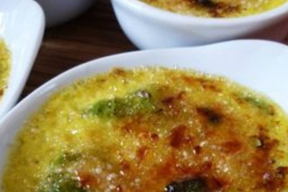 Crème brûlée aux asperges et p