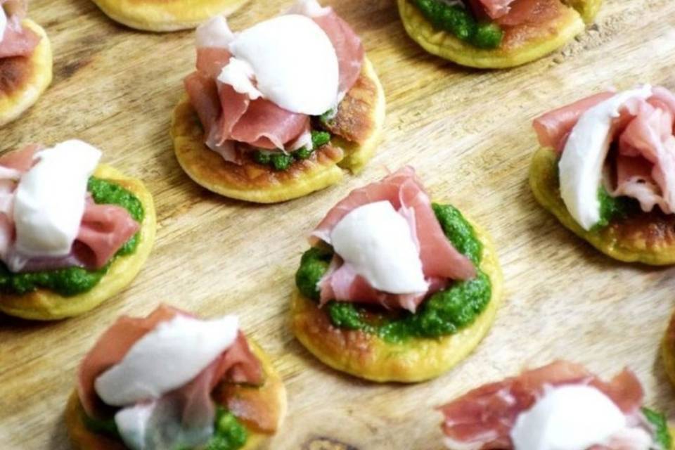 Mini bouchée pesto jambon mozz