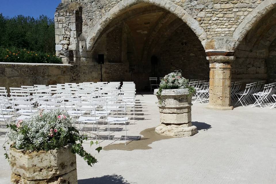 Cérémonie laique cloître