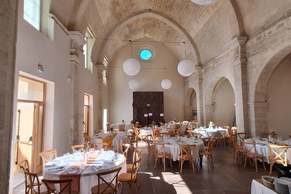 Dressé pour 80 personnes