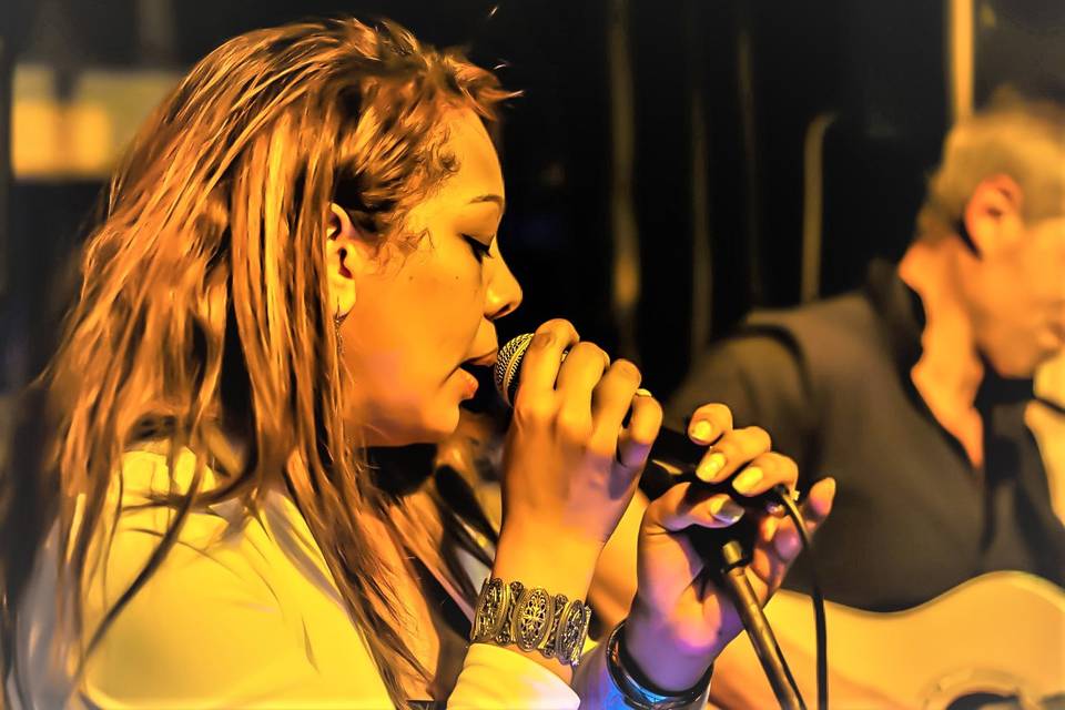 JOSS DS & FLAMING SOUL LIVE