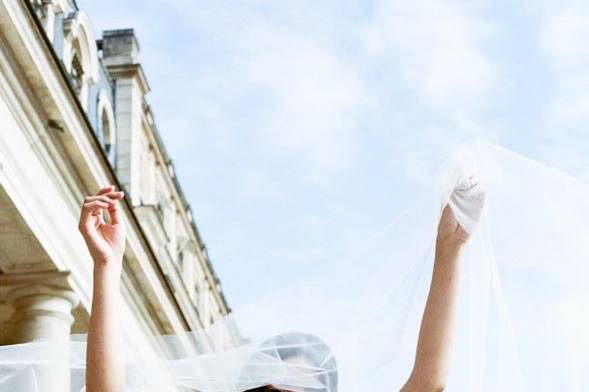 Bridal portrait in paris
