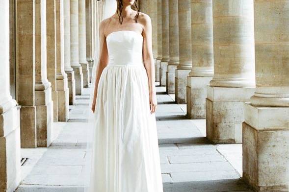 Bridal portrait in paris
