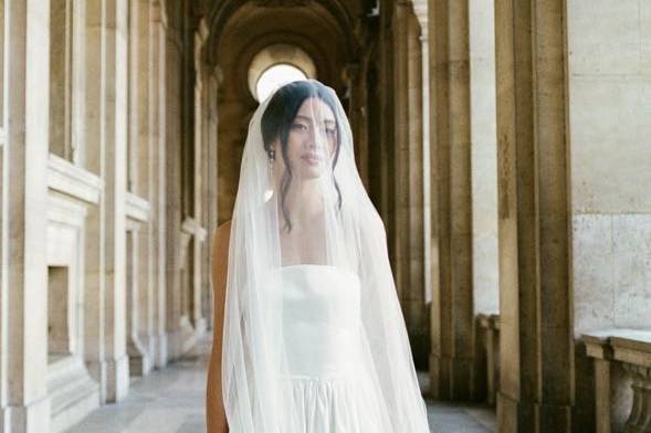 Bridal portrait in paris
