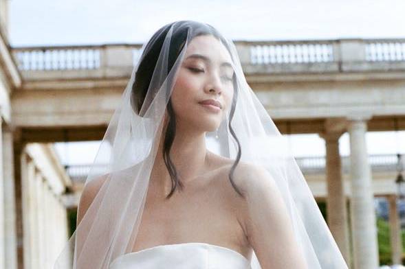 Bridal portrait in paris