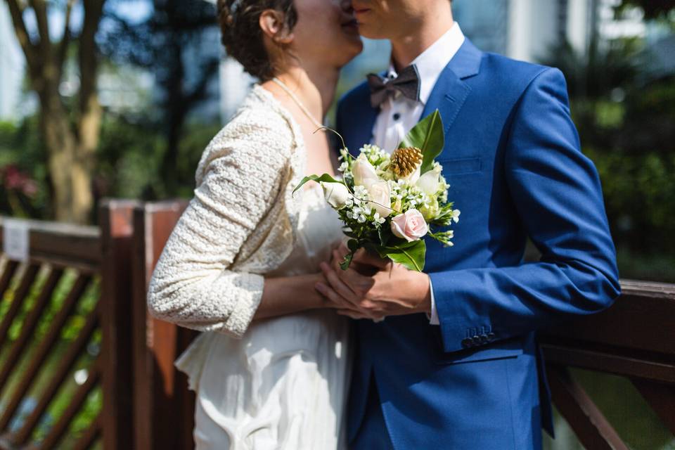 Shooting couple
