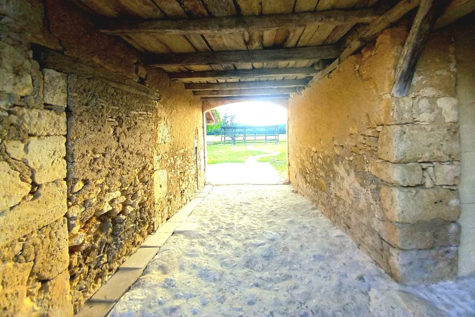 Le porche pavé