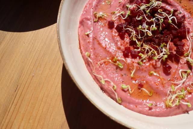 HOUMOUS