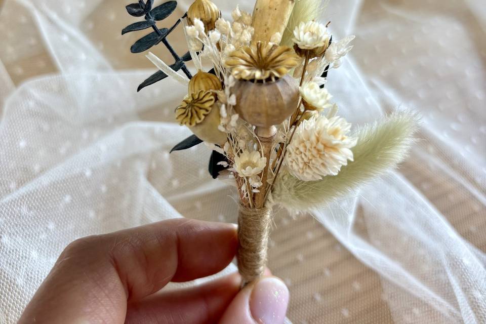 A&S 02.08.25 : Boutonnière
