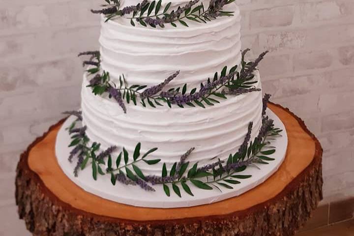 Wedding cake lavande