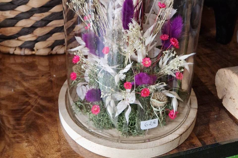 Cloche de fleur séchées