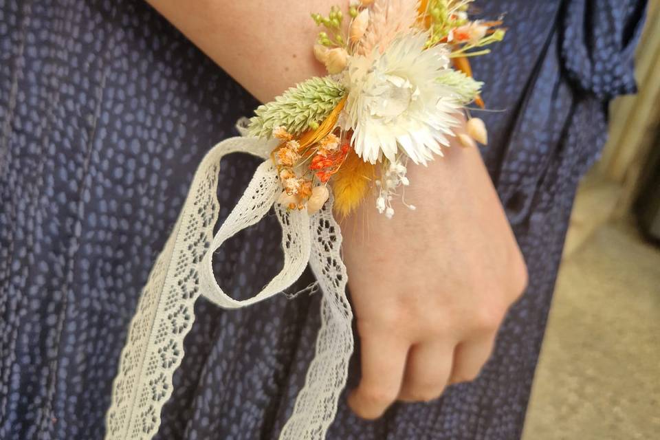 Bracelet de fleurs séchées