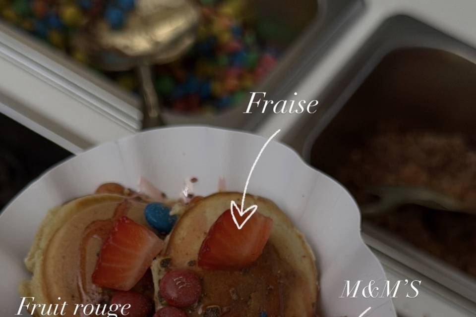 Pancakes fruit rouge