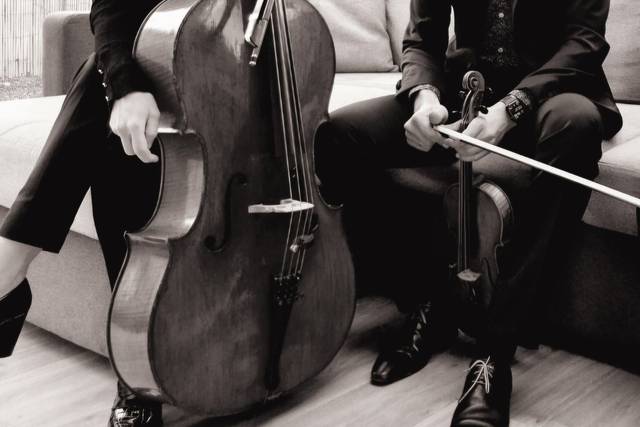 Duo Kynesis